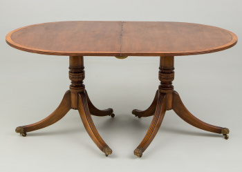 Старинный стол код. XX11173