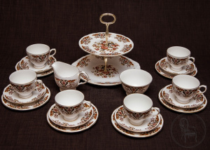 картинка Чайный сервиз салоне старинных вещей "Шебби" являющийся официальным дистрибьютором в России и Беларуси