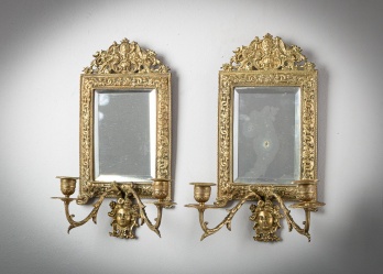 Антикварные бронзовые подсвечники (2 шт.) с зеркалом код. RM4145155