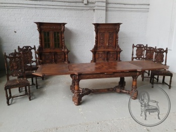 Антикварный комплект для столовой с двумя буфетами код. BE4139041