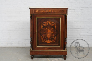 Антикварный комод из красного дерева в стиле Наполеона III код. BE107352