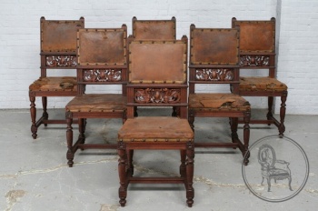 Набор из 6 антикварных стульев со спинками, украшенными резными мифологическими существами код. BE4097727