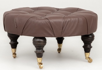 Старинный пуфик на ножках из красного дерева код. RM4100098