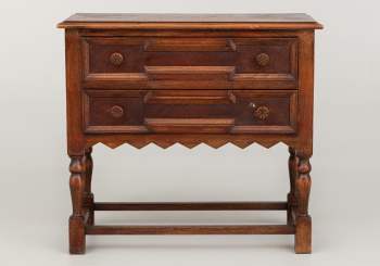 Старинная тумбочка код. RM52151