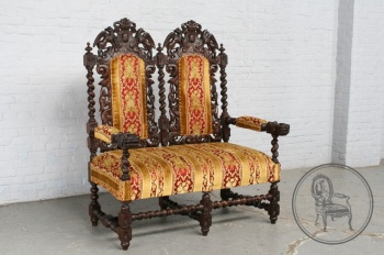 Антикварная дубовая скамья в охотничьем стиле код. BE4143118