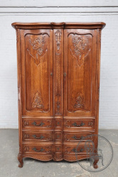 Антикварный шкаф из дуба в стиле Людовика XV с дверцами и ящичками код. BE107385