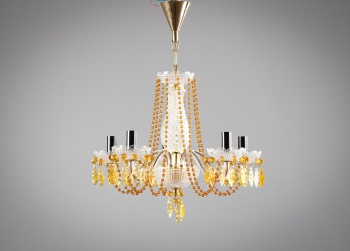 Старинная люстра с подвесками из цветного стекла код.&nbsp;RM4135627