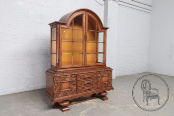 Старинная витрина код. BE65854