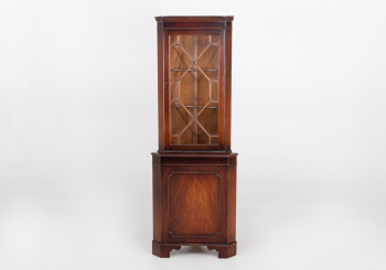 Старинный угловой посудный шкаф код. RM40171