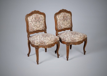 Комплект старинных стульев 2 шт. код. RM4166583