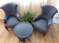 Антикварные кресла