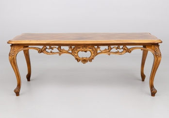 Старинный столик код. RM39536