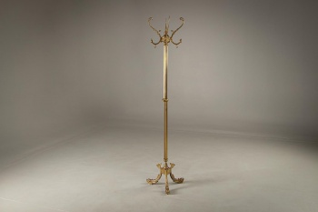 Старинная вешалка из латуни с ножками в виде рыб код. RM4101566