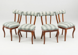 картинка Старинные стулья (4 шт.) салоне старинных вещей "Шебби" являющийся официальным дистрибьютором в России и Беларуси