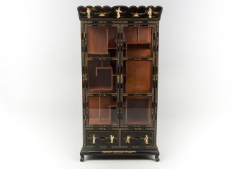 Старинный посудный шкаф код. RM13531