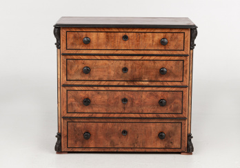 Старинный комод код. RM63232