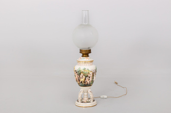 Старинная настольная лампа код. RM42663