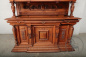 Антикварный ореховый буфет с балюстрадами и пилястрами, декорированный резьбой код. BE4096740 фото 7