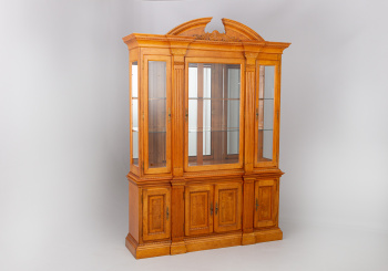 Старинная витрина код. RM38672