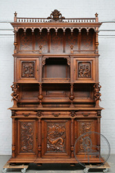 Антикварный ореховый буфет с колоннами в виде сатиров код. BE54980