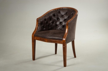 Старинное кресло из тика код. RM4103756