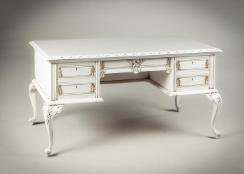 Старинный дубовый письменный стол в стиле Прованс код. RM4123105