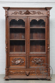 Антикварный книжный шкаф код. BE5791