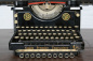 Старинная печатная машинка код. BE5711 фото 5