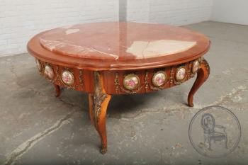 Старинный кофейный столик код. BE58791