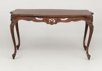 Старинный столик код. RM72812