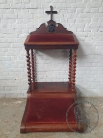 Антикварная скамейка для молитвы код. BE4124380