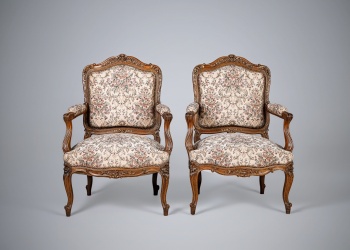 Комплект антикварных кресел (2 шт.) с резьбой код.&nbsp;RM4166584
