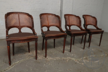 Антикварный набор стульев (4 шт.) код. BE47743