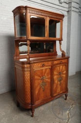 Антикварный буфет с маркетри и бронзовыми накладками в виде цветочной корзины код. BE4096826