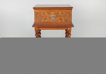 Старинная тумбочка код. RM37213