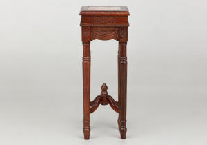 картинка Старинная подставка салоне старинных вещей "Шебби" являющийся официальным дистрибьютором в России и Беларуси