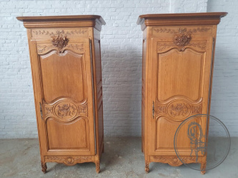 Антикварные платяные шкафы из дуба (2 шт.) код. BE106969