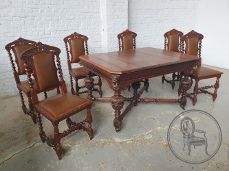 Антикварный комплект мебели: раскладной стол и стулья в кожаной обивке (6 шт.) код. BE4161617