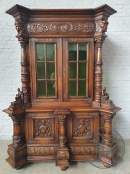 Антикварная резная дубовая витрина код. BE4139043