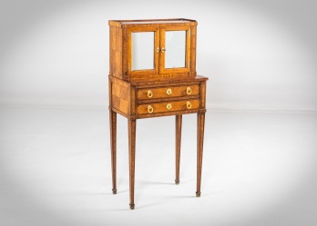 Антикварное бюро-секретер с маркетри код. RM4165993