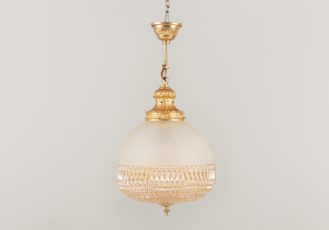 картинка Старинная люстра салоне старинных вещей "Шебби" являющийся официальным дистрибьютором в России и Беларуси