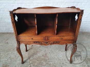 Антикварное резное бюро код. BE4096882