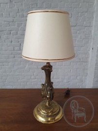 Старинная настольная лампа код. BE4096888