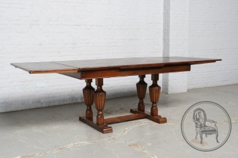 Старинный обеденный стол из дуба в стиле Тенирс код. BE107259