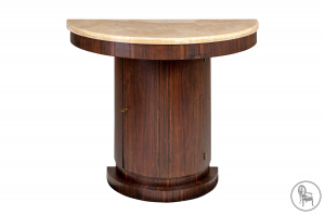 картинка Антикварный консольный столик салоне старинных вещей "Шебби" являющийся официальным дистрибьютором в России и Беларуси