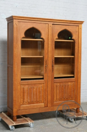 Антикварный книжный шкаф код. BE35697