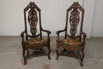 Антикварные кресла (2 шт.) код. BE42446