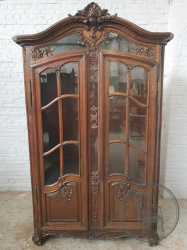 Антикварный книжный шкаф-витрина из дуба в льежском стиле код. BE3259423