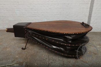 Антикварный кофейный столик из дуба в виде мехов для раздувания огня код. BE107211