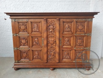 Старинный комод в стиле Брейгель код. BE4097428